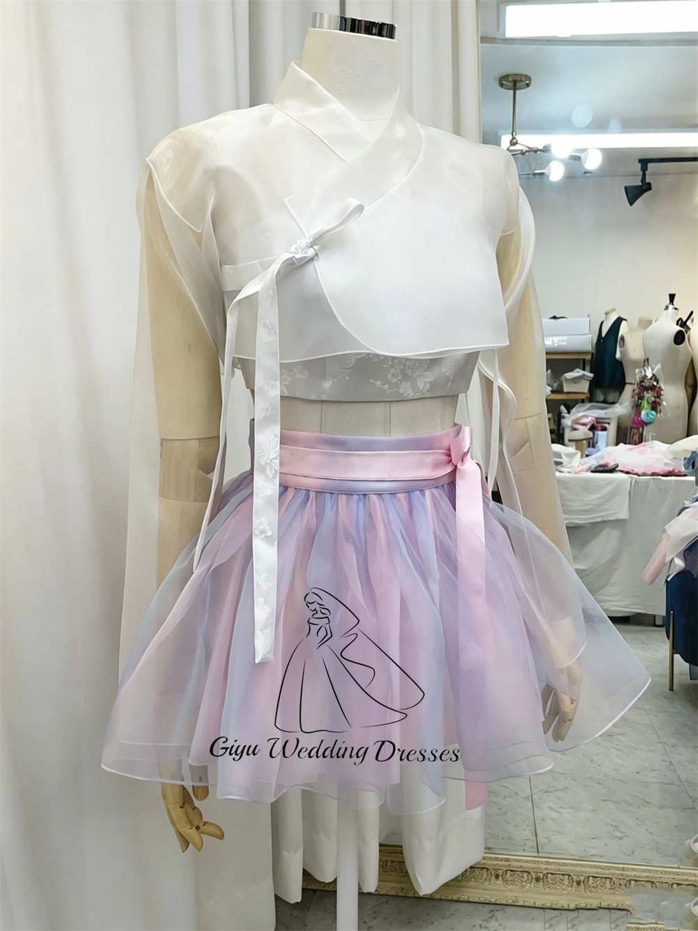 Giyu Koreaanse moderne Hanbok  - Hanbok Modern Set recensie en prijs